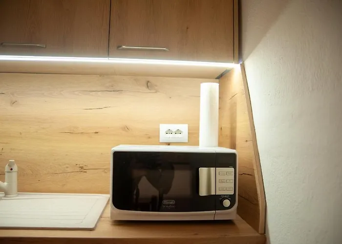 The House Of Nostalgia *